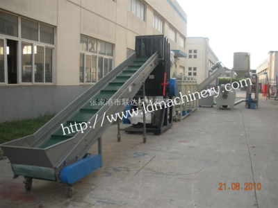 PP、PE薄膜破碎清洗設(shè)備-張家港市聯(lián)達機械